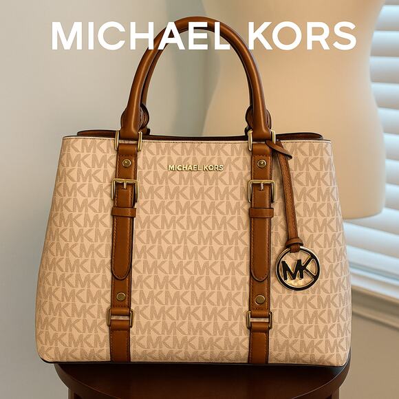 Michael Kors Bedford Legacy Lg Tote Bag Vanilla /Brown Leather trim GoldHardware - Picture 2 of 16